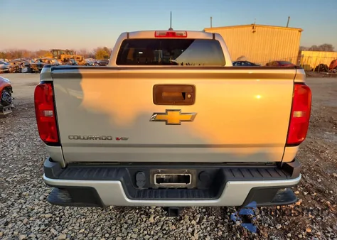 2018 Chevrolet Colorado z USA, uszkodzony, nr VIN 1GCGSBEN1J1297932